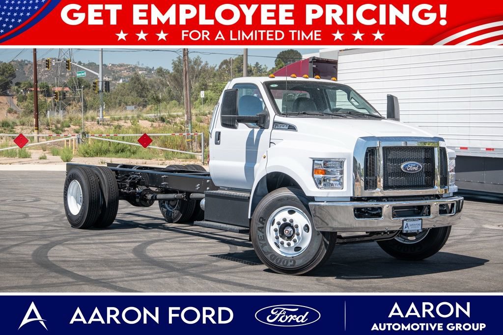 New 2026 Ford F650 2WD Regular Cab Super Duty image 1