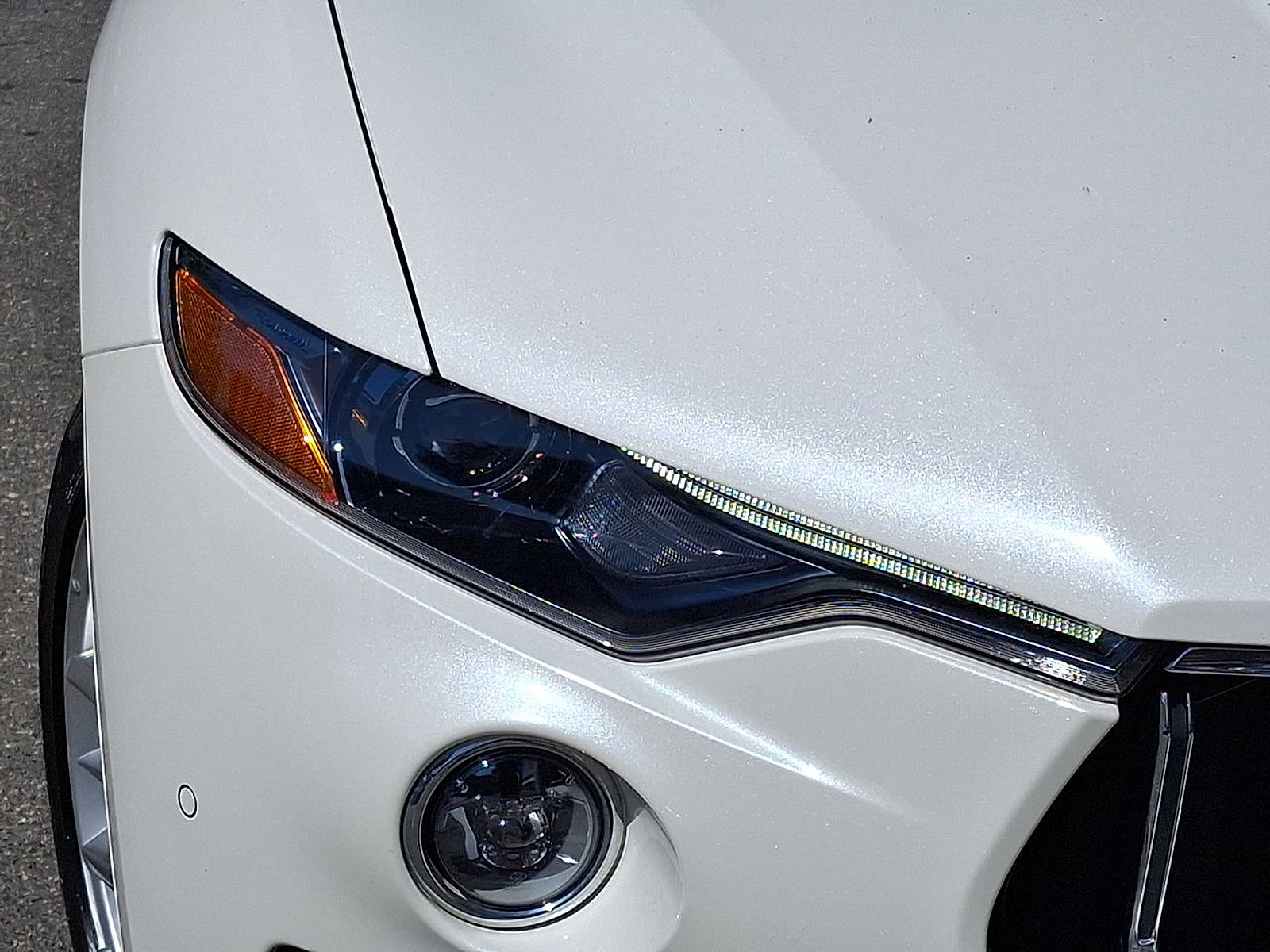 Certified 2022 Maserati Levante GT image 28