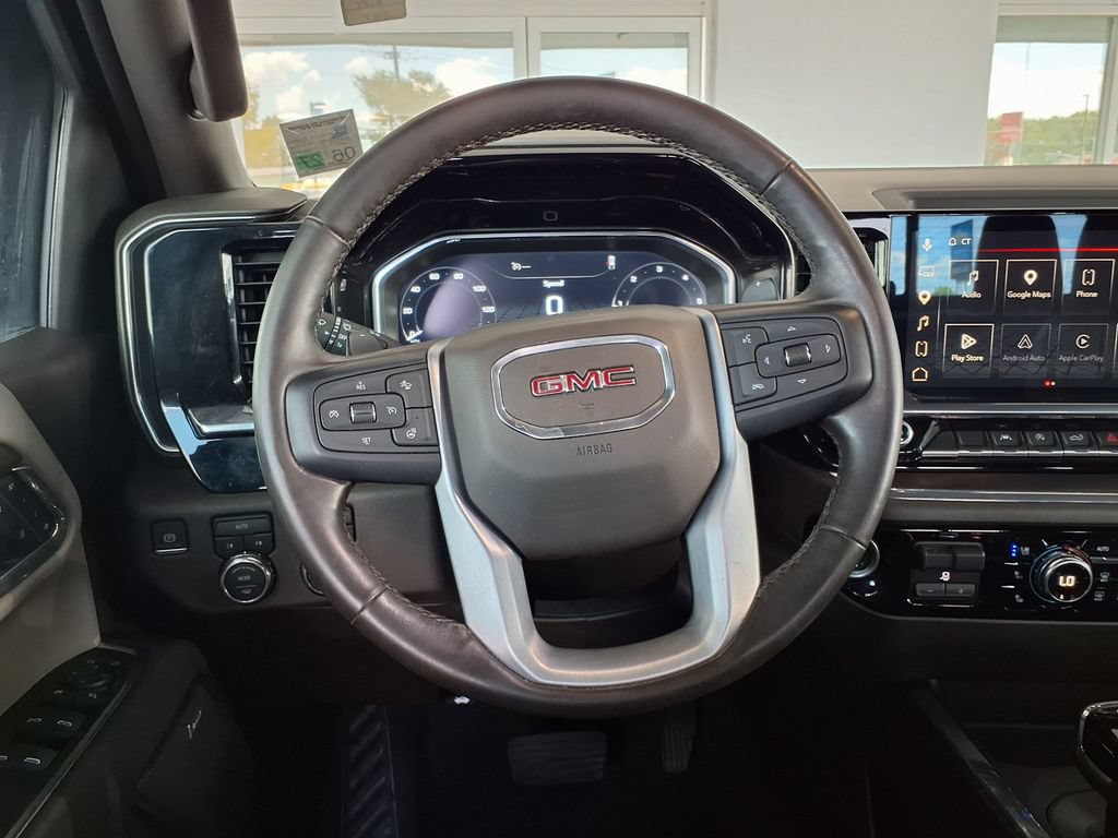 Used 2023 GMC Sierra 1500 SLT w/ SLT Premium Package AWD/4WD image 17