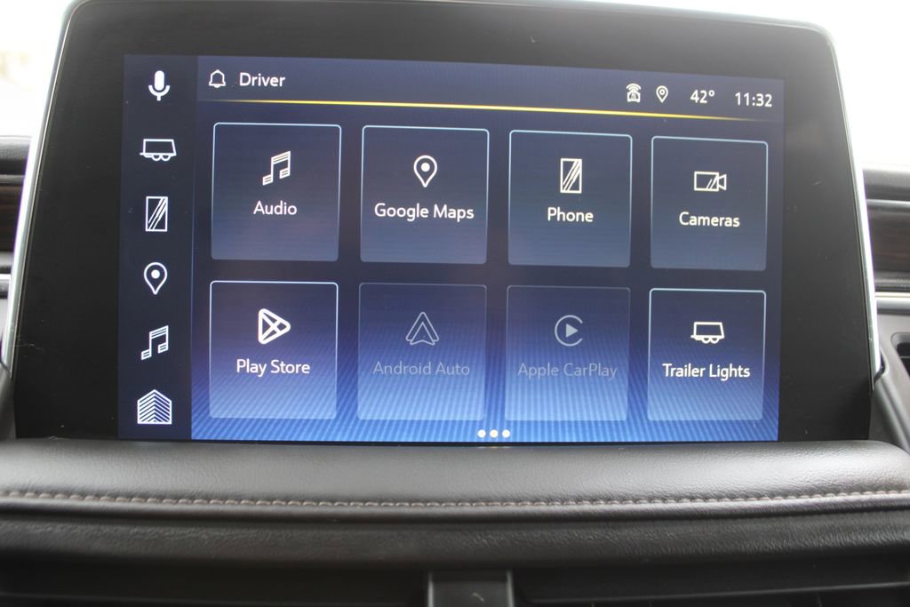 Used 2023 Chevrolet Suburban High Country image 46