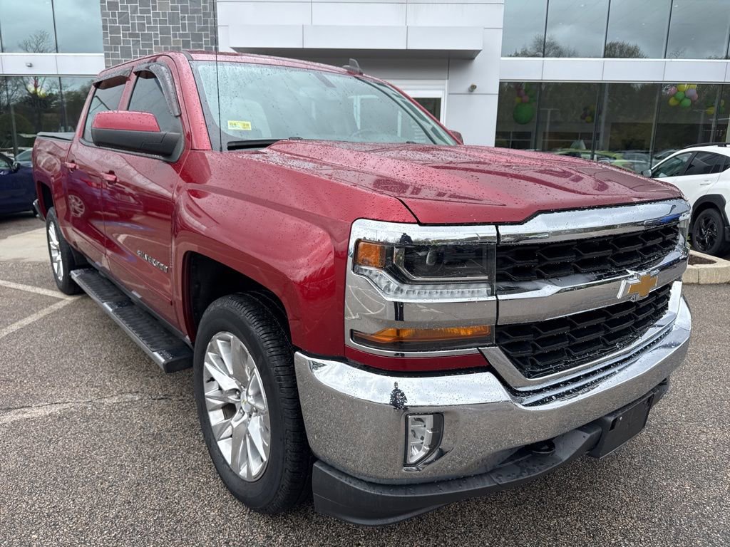Used 2018 Chevrolet Silverado 1500 LT w/ All Star Edition AWD/4WD image 7