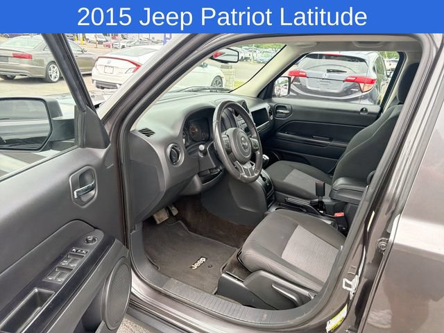 Used 2015 Jeep Patriot Latitude AWD/4WD image 12