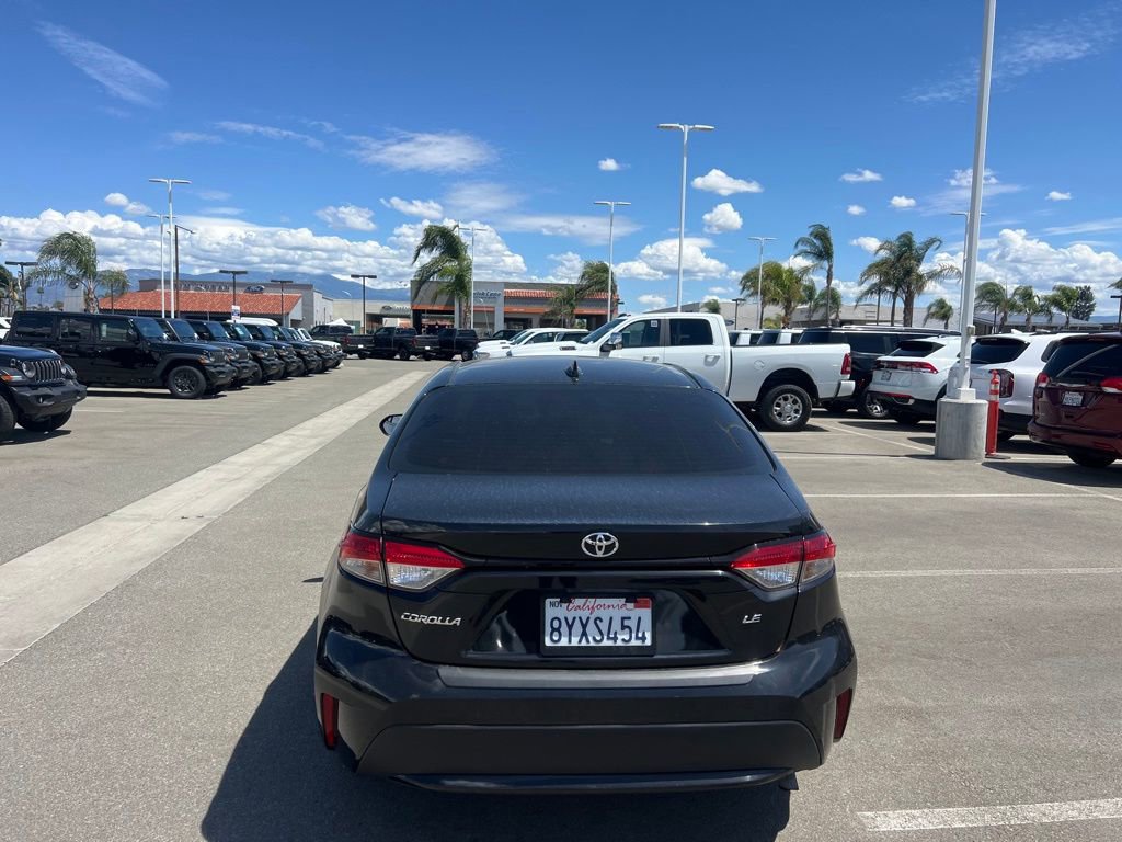 Used 2022 Toyota Corolla LE w/ Carpet Mat Package (TMS) image 7