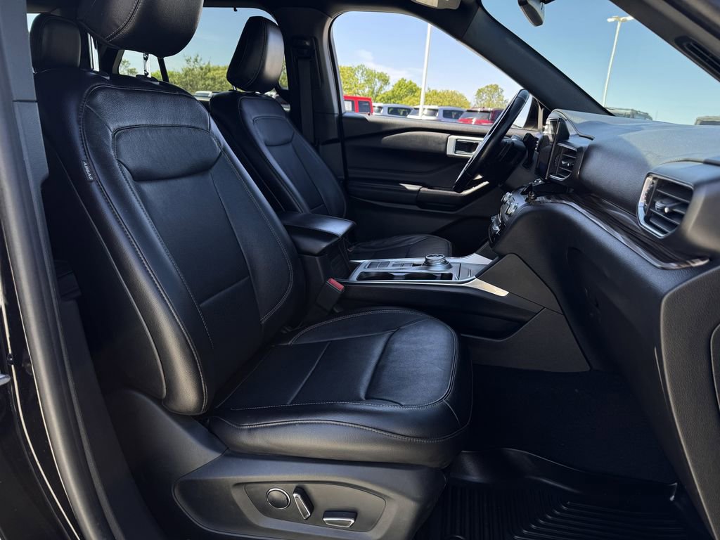 Used 2020 Ford Explorer Limited w/ Hybrid Equipment Group 310A image 26
