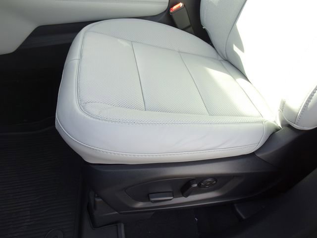 New 2026 Ford Explorer Platinum w/ LUX Leather Package image 10