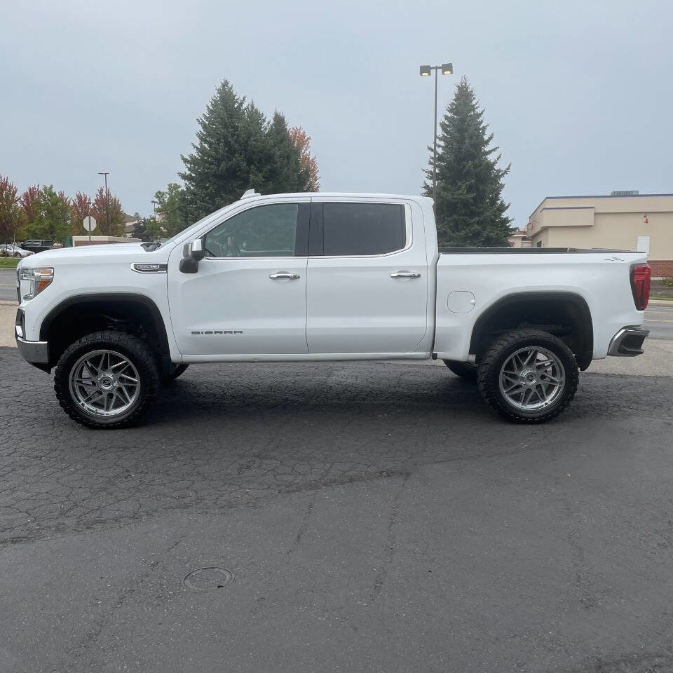 Used 2019 GMC Sierra 1500 SLT w/ Max Trailering Package image 2