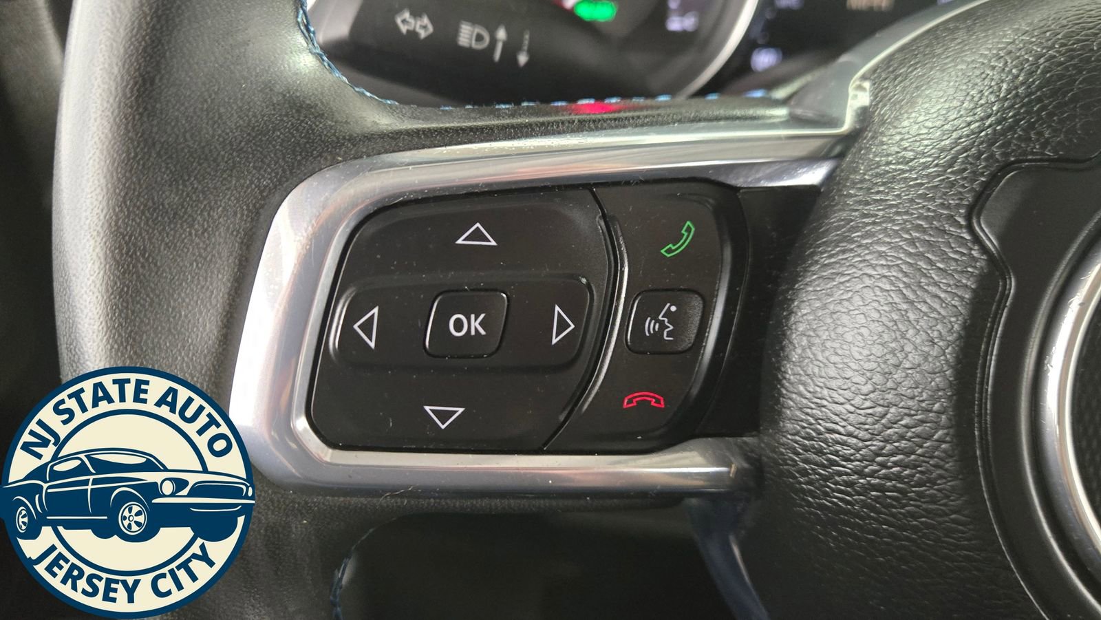 Used 2023 Jeep Wrangler Unlimited Rubicon 4xe w/ Dual Top Group image 16