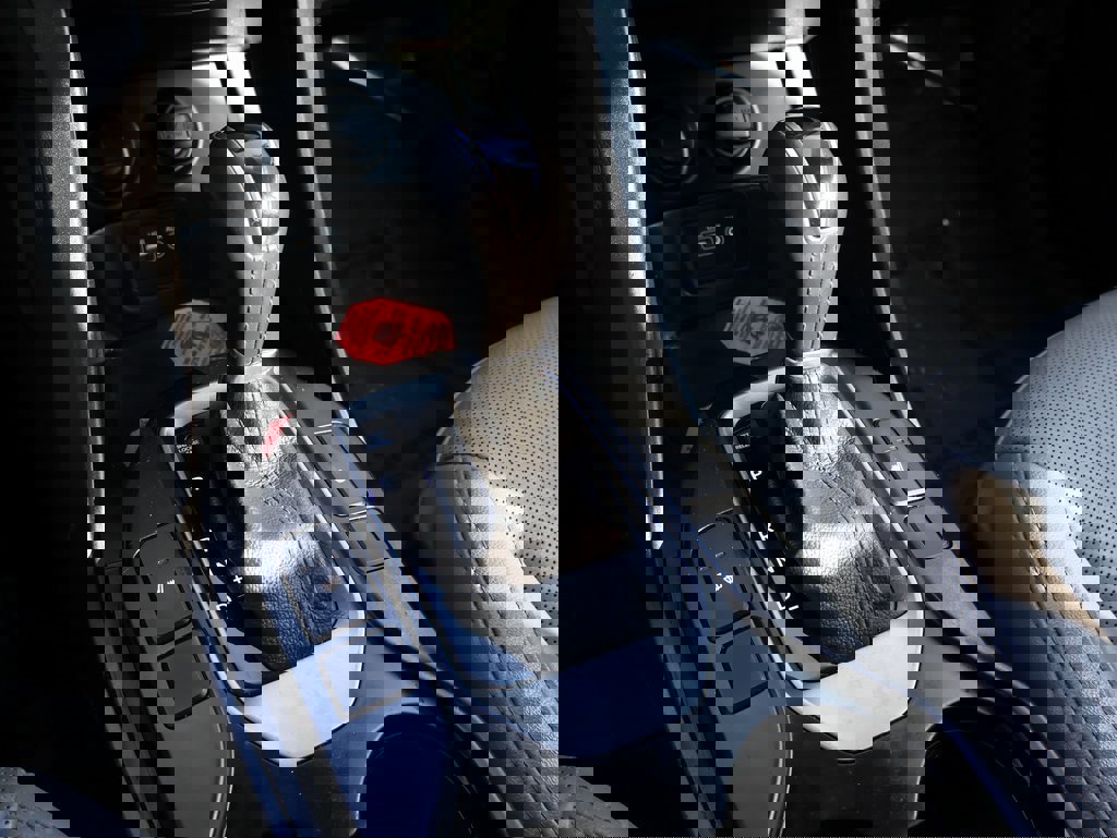 Used 2017 Hyundai Santa Fe Sport image 40