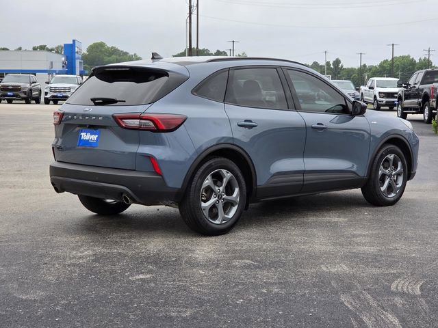 Used 2025 Ford Escape ST-Line w/ Tech Pack #1 FWD image 7