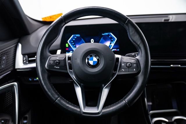 Used 2023 BMW X1 xDrive28i image 16