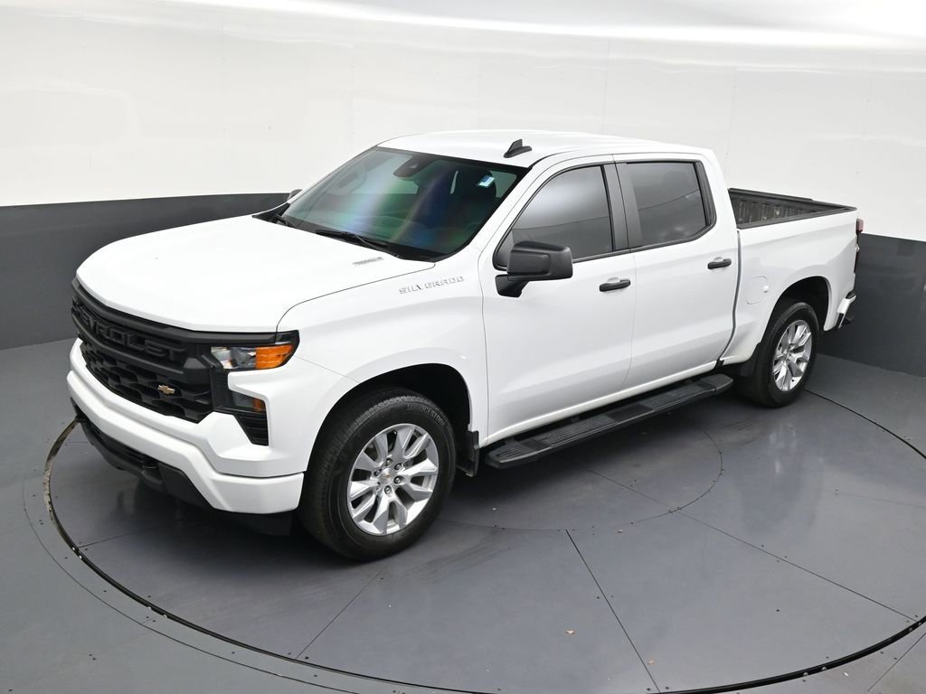 Used 2025 Chevrolet Silverado 1500 Custom image 12