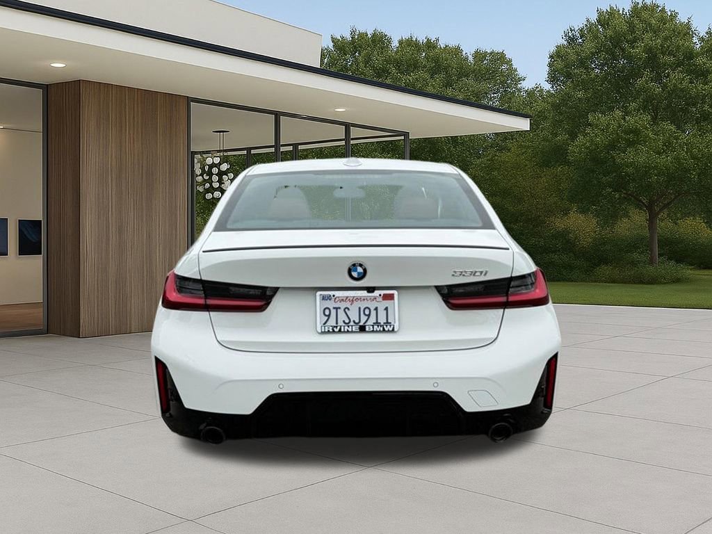 Used 2025 BMW 330i Sedan w/ M Sport Package image 11