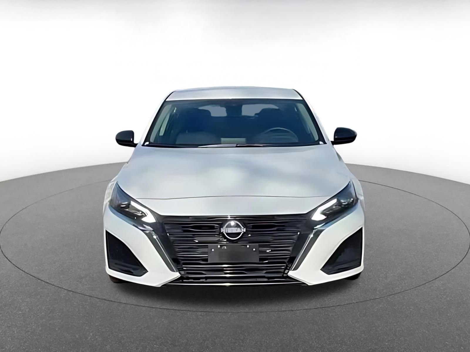Used 2025 Nissan Altima 2.5 SV FWD video 2