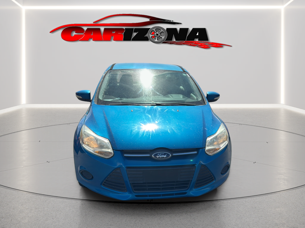Used 2013 Ford Focus SE w/ Super Fuel Economy (SFE) Pkg FWD image 2