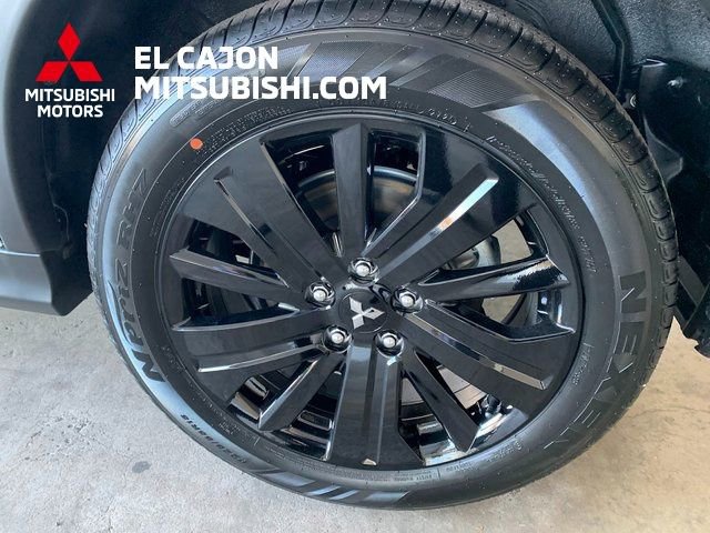 New 2026 Mitsubishi Outlander Sport LE image 6