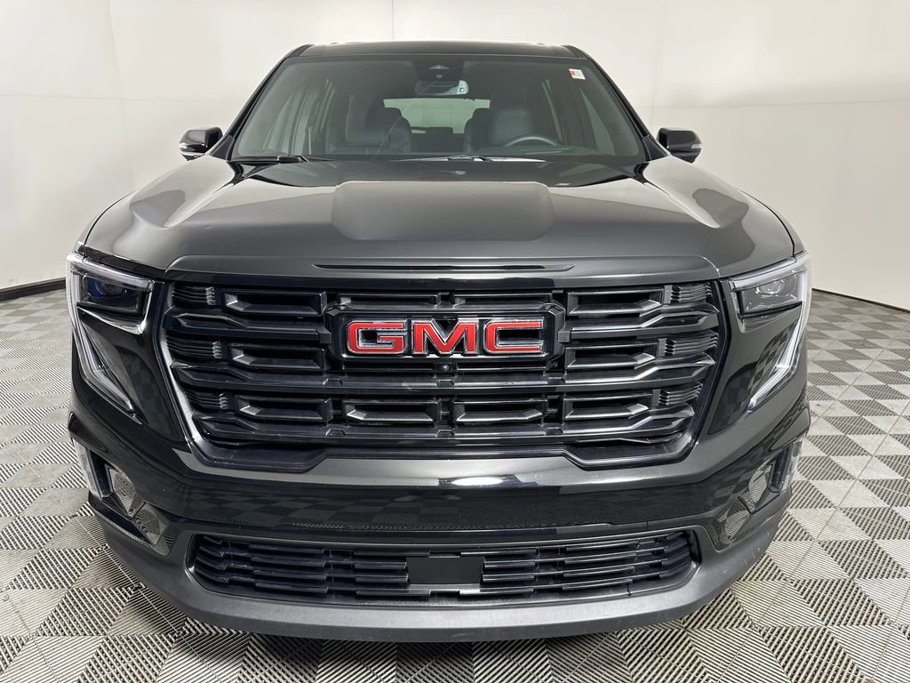 Used 2025 GMC Acadia Elevation w/ Elevation Premium Package image 8