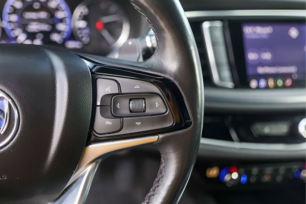 Used 2023 Buick Enclave Avenir w/ Avenir Technology Package image 16
