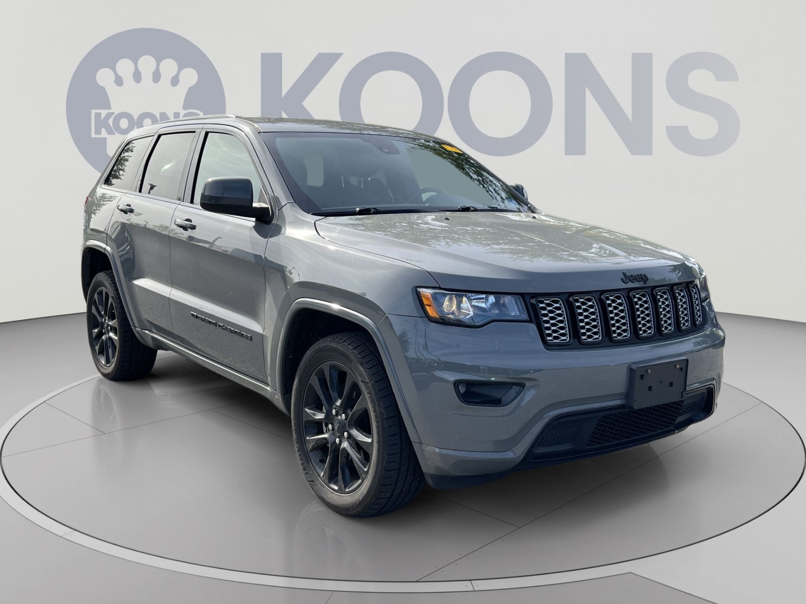 Used 2022 Jeep Grand Cherokee Laredo X AWD/4WD image 10