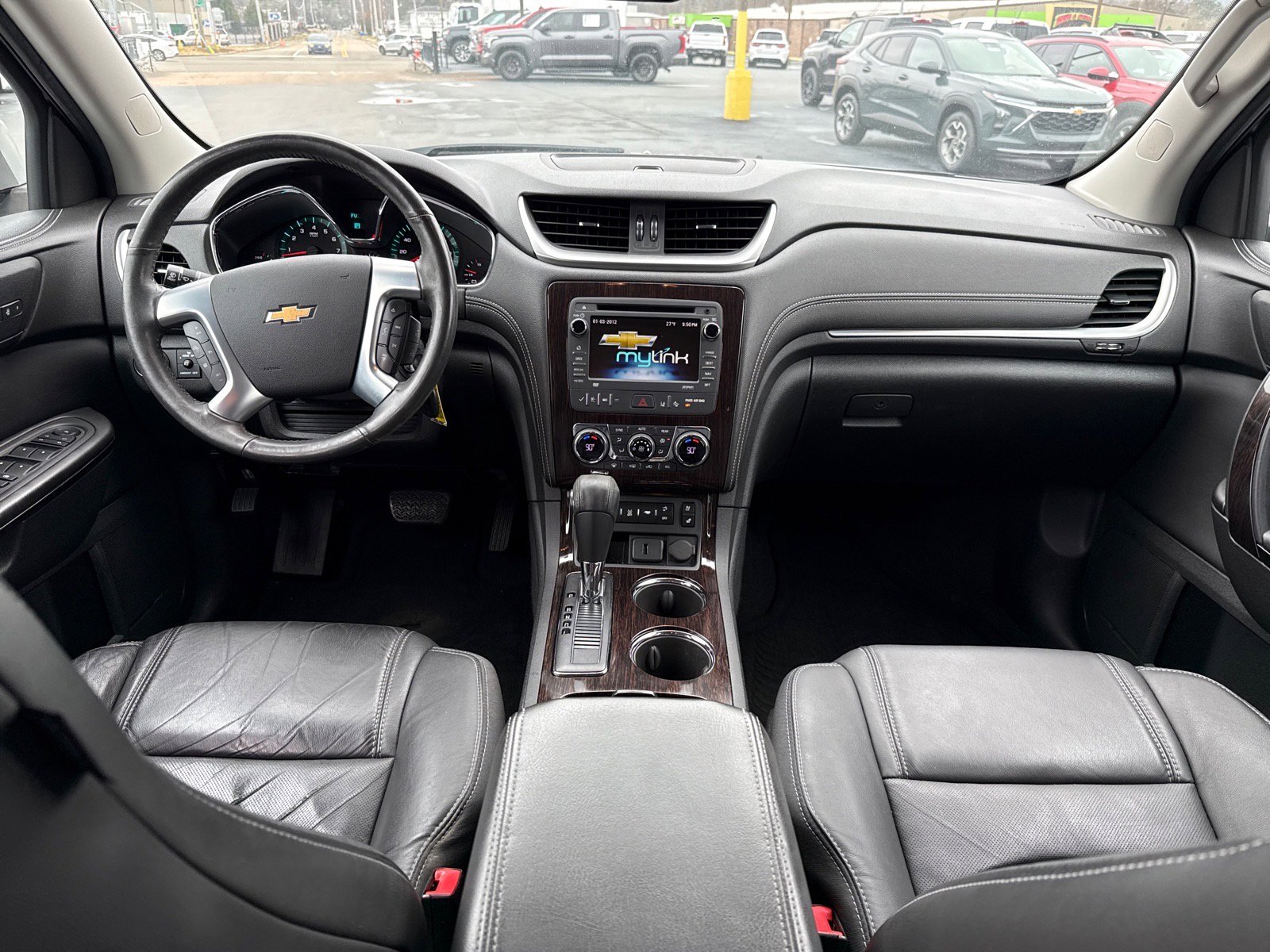 Used 2015 Chevrolet Traverse LTZ FWD image 13