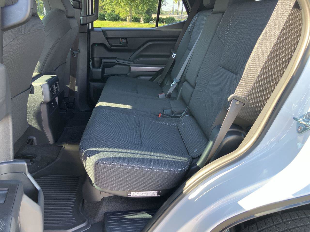 New 2026 Toyota 4Runner SR5 AWD/4WD image 10