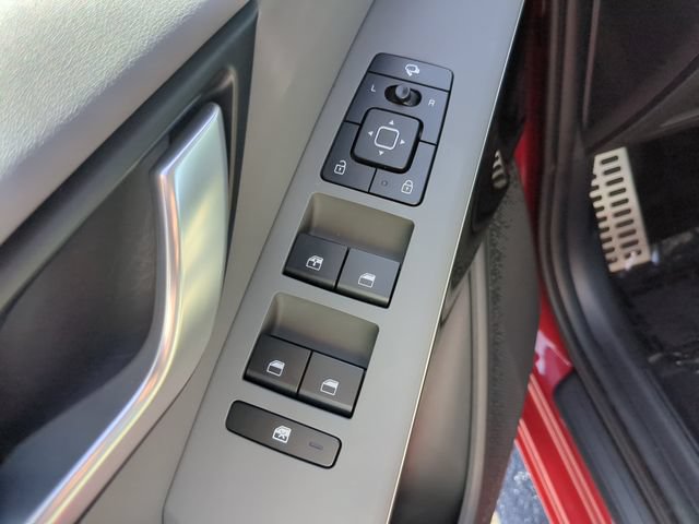 Used 2024 Kia Niro EX Touring FWD image 19