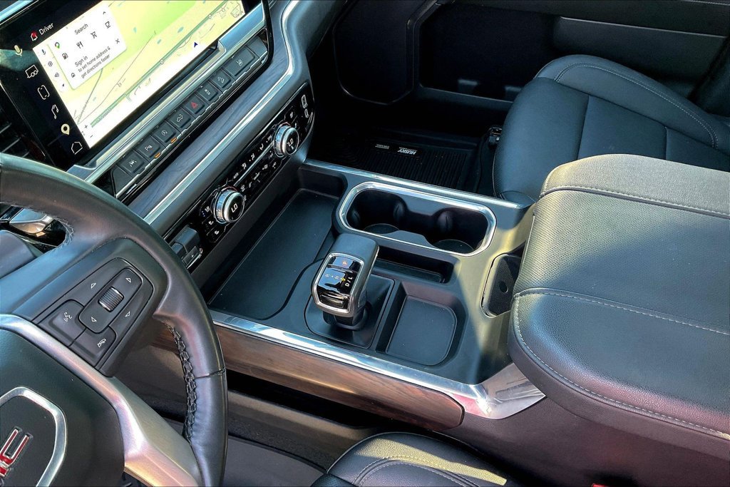 Used 2024 GMC Sierra 1500 SLT AWD/4WD image 8