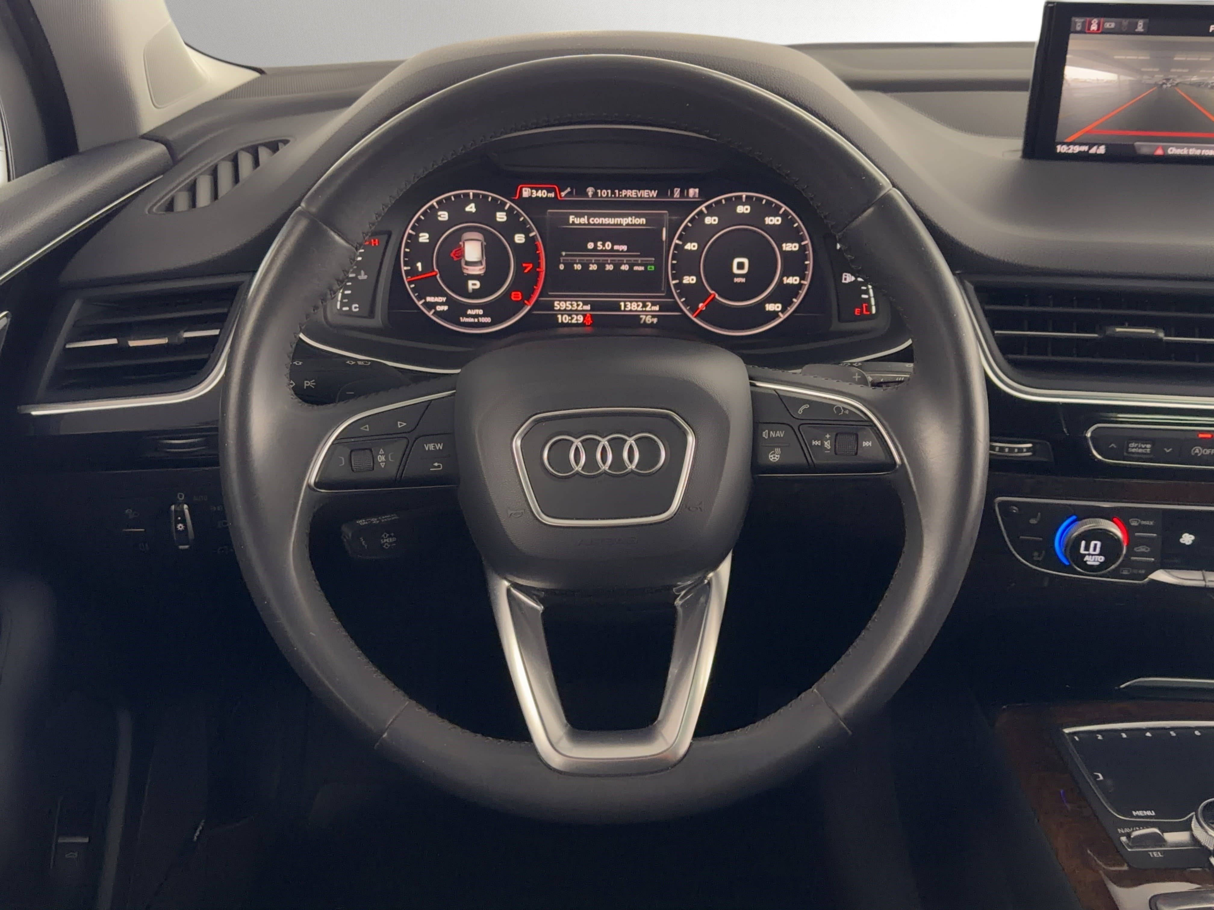 Used 2017 Audi Q7 3.0T Premium Plus w/ Premium Plus Package image 20