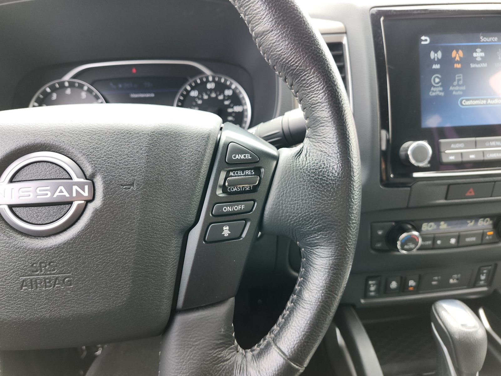 Used 2022 Nissan Frontier SV AWD/4WD image 24