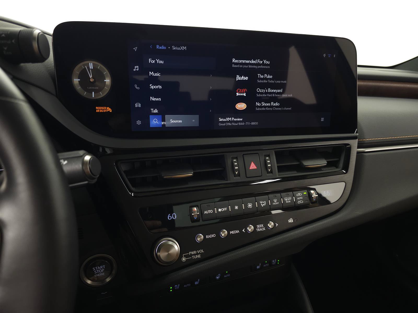 Certified 2025 Lexus ES 350 w/ Accessory Package (Z2) FWD image 24