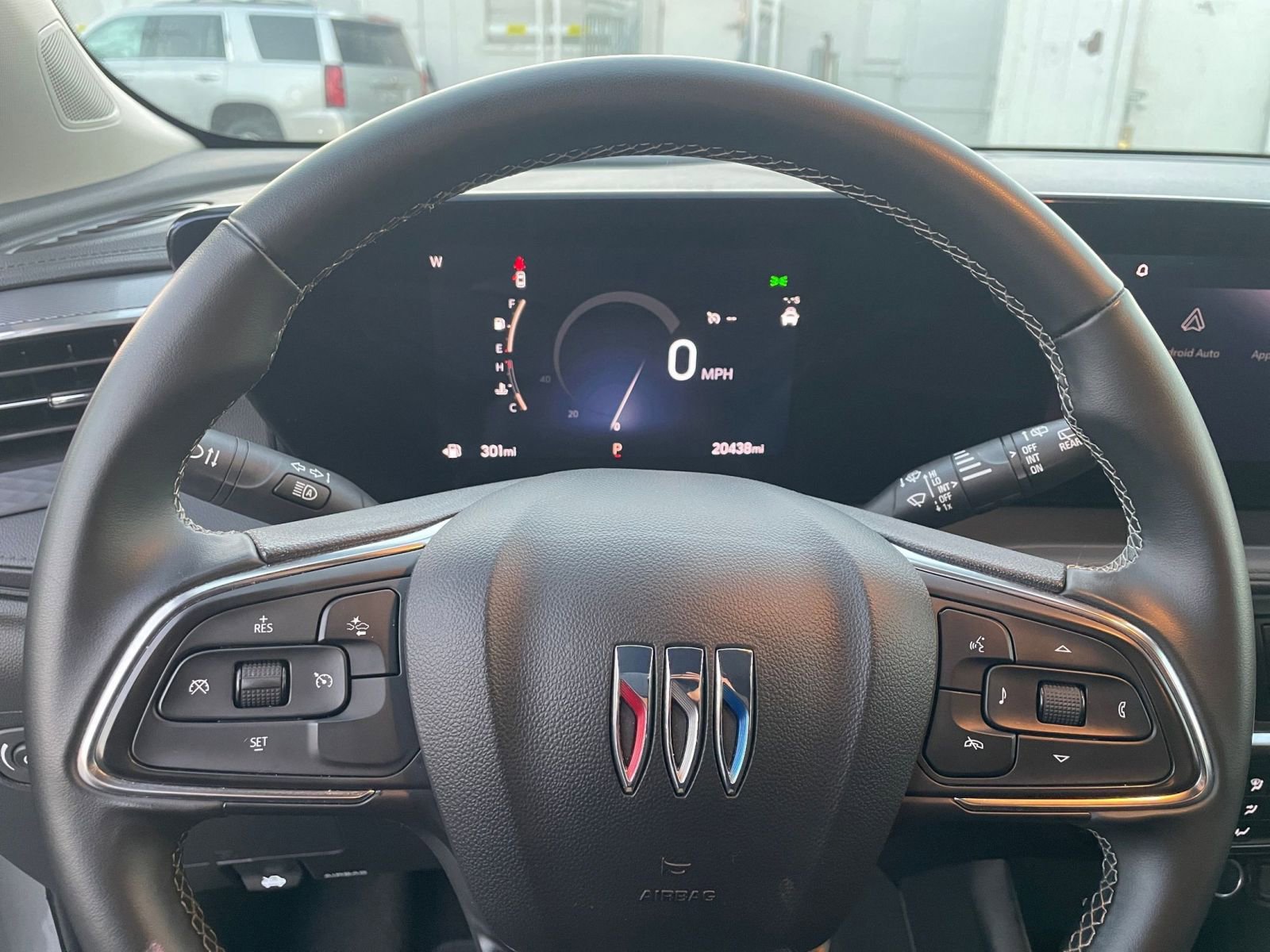 Used 2025 Buick Encore GX Preferred image 25