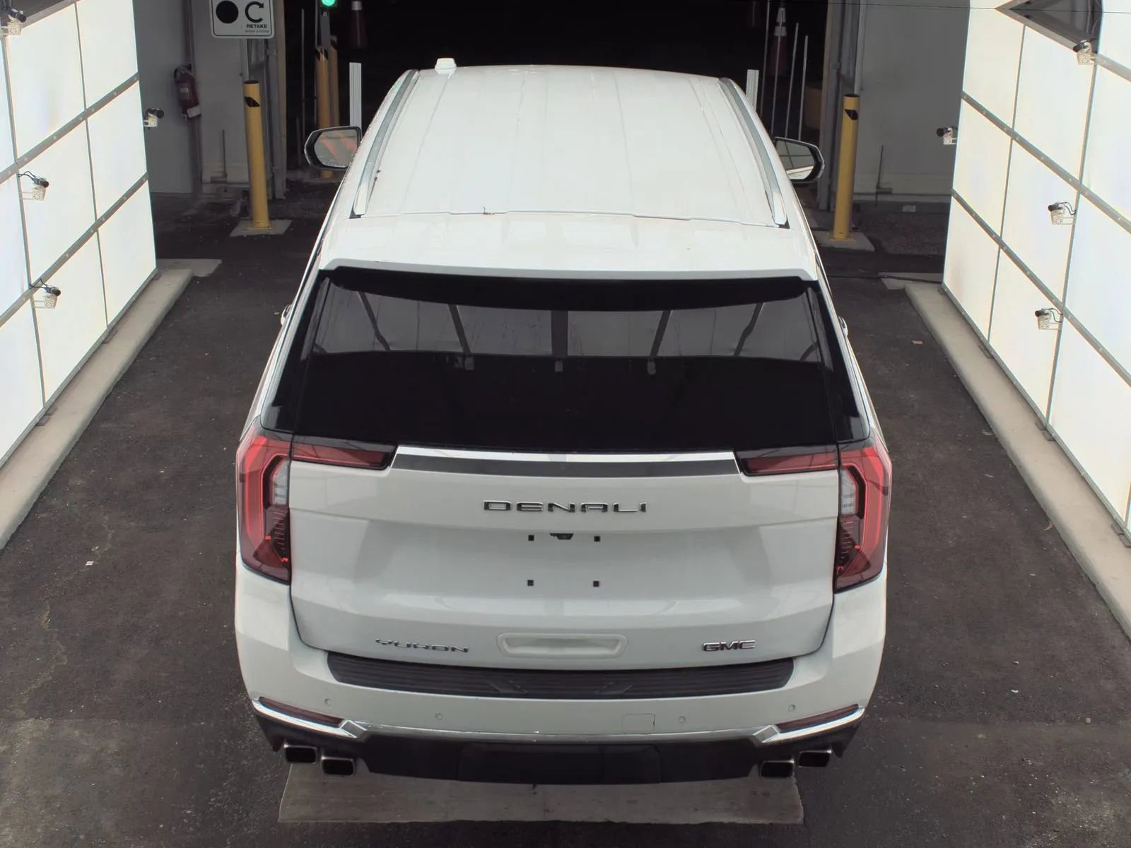 Used 2025 GMC Yukon Denali image 5