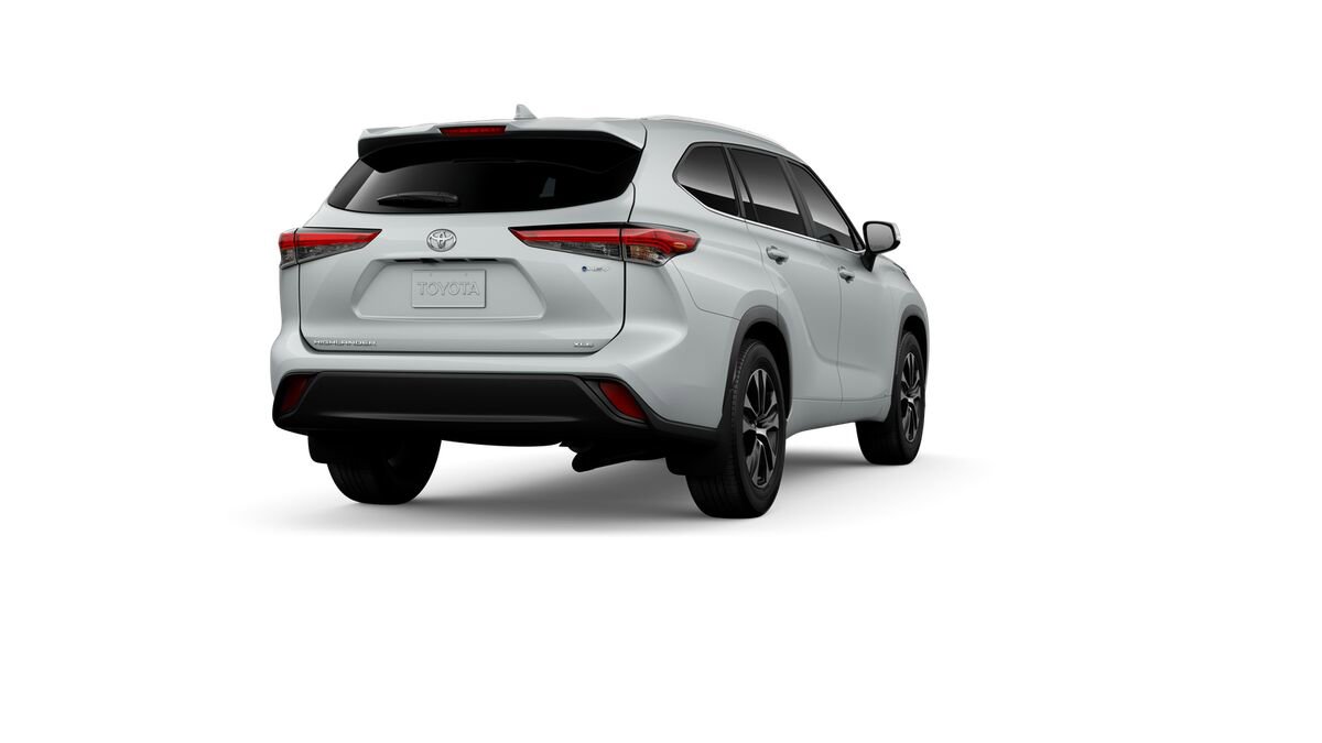 New 2026 Toyota Highlander XLE image 9