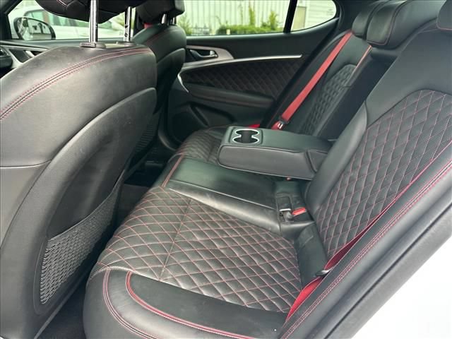 Used 2023 Genesis G70 3.3T image 17
