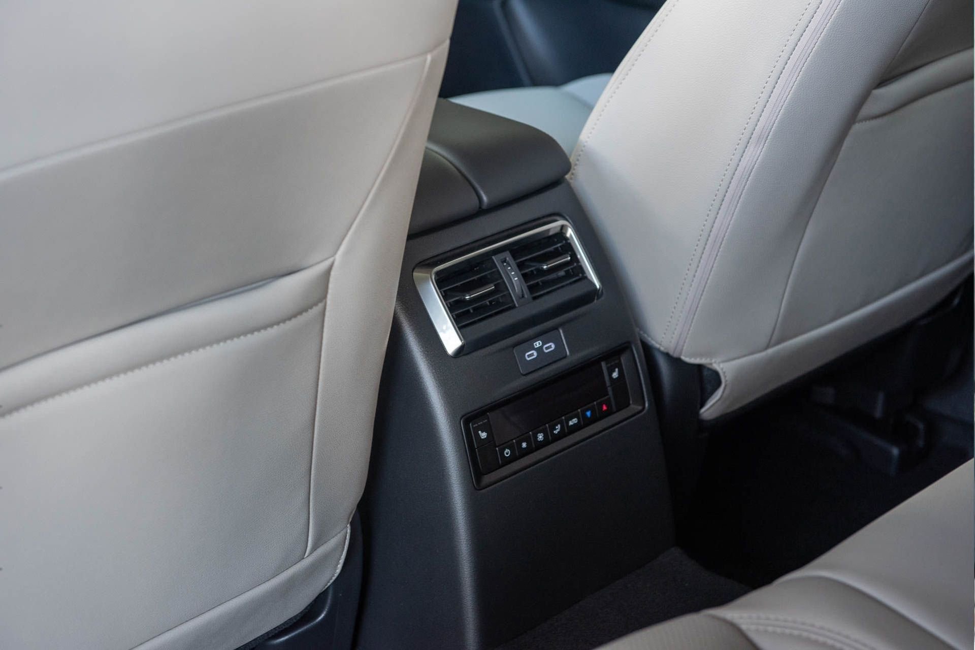 New 2026 MAZDA CX-90 3.3 Turbo w/ Premium Sport Pkg image 19