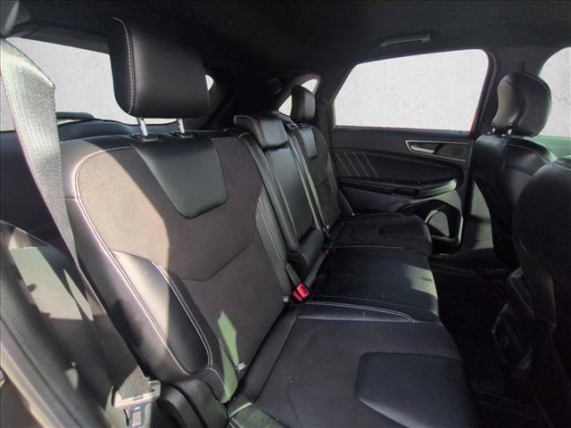 Used 2019 Ford Edge ST AWD/4WD image 17