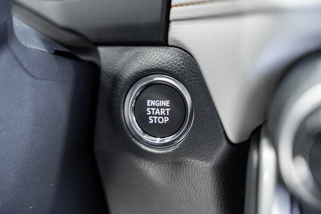 New 2025 Toyota RAV4 Limited image 27