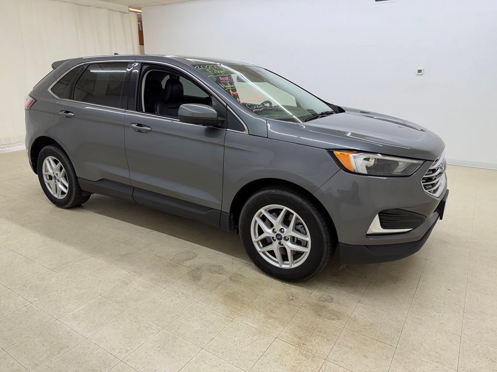 Used 2022 Ford Edge SEL AWD/4WD image 9