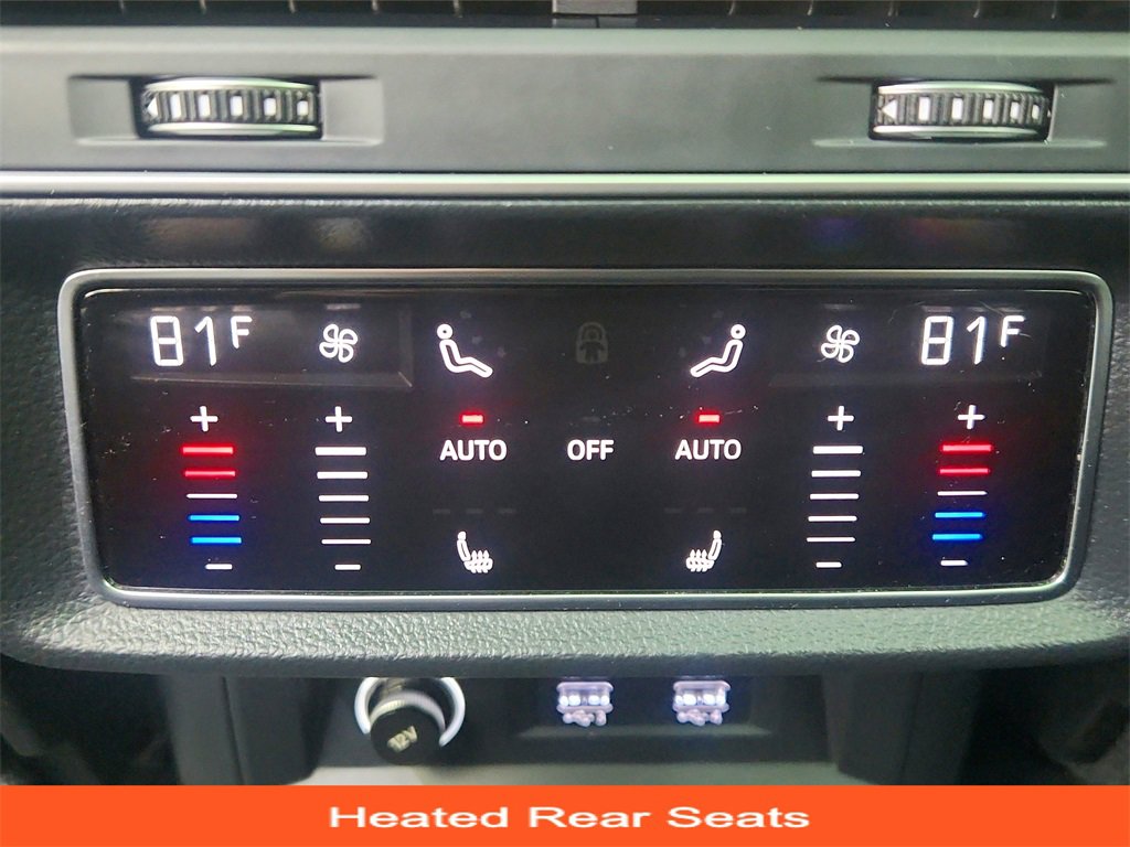 Used 2020 Audi SQ7 Premium Plus w/ S Executive Package image 34