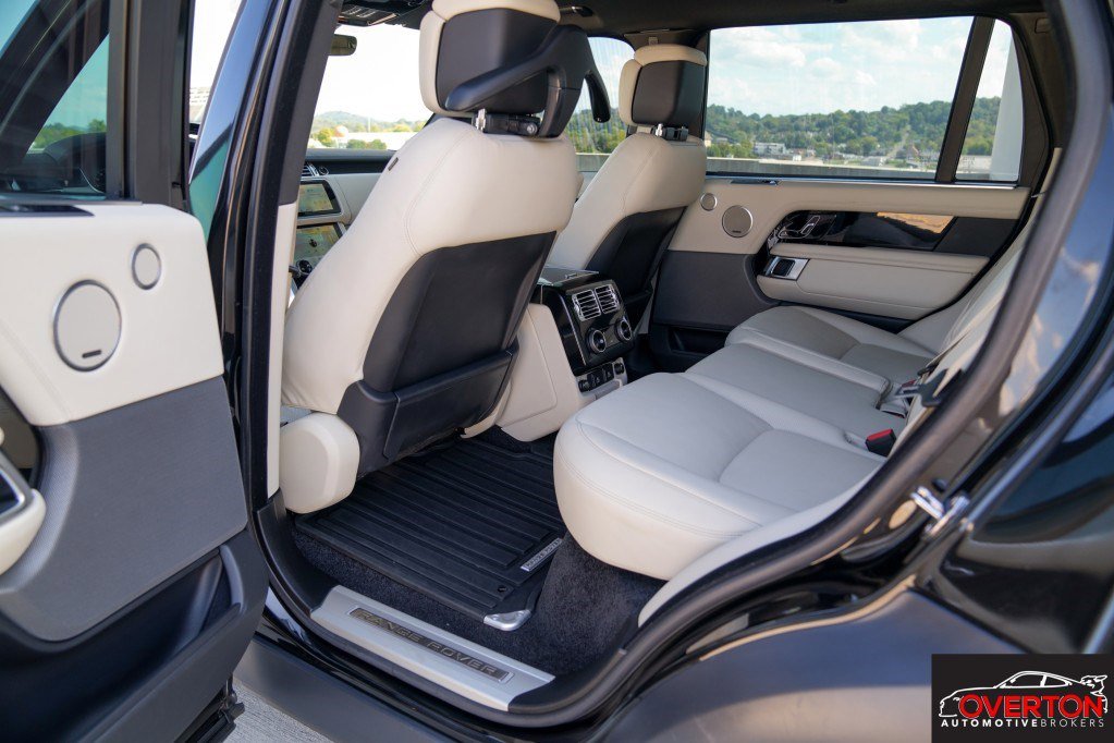 Used 2021 Land Rover Range Rover P525 Westminster Edition LWB image 16
