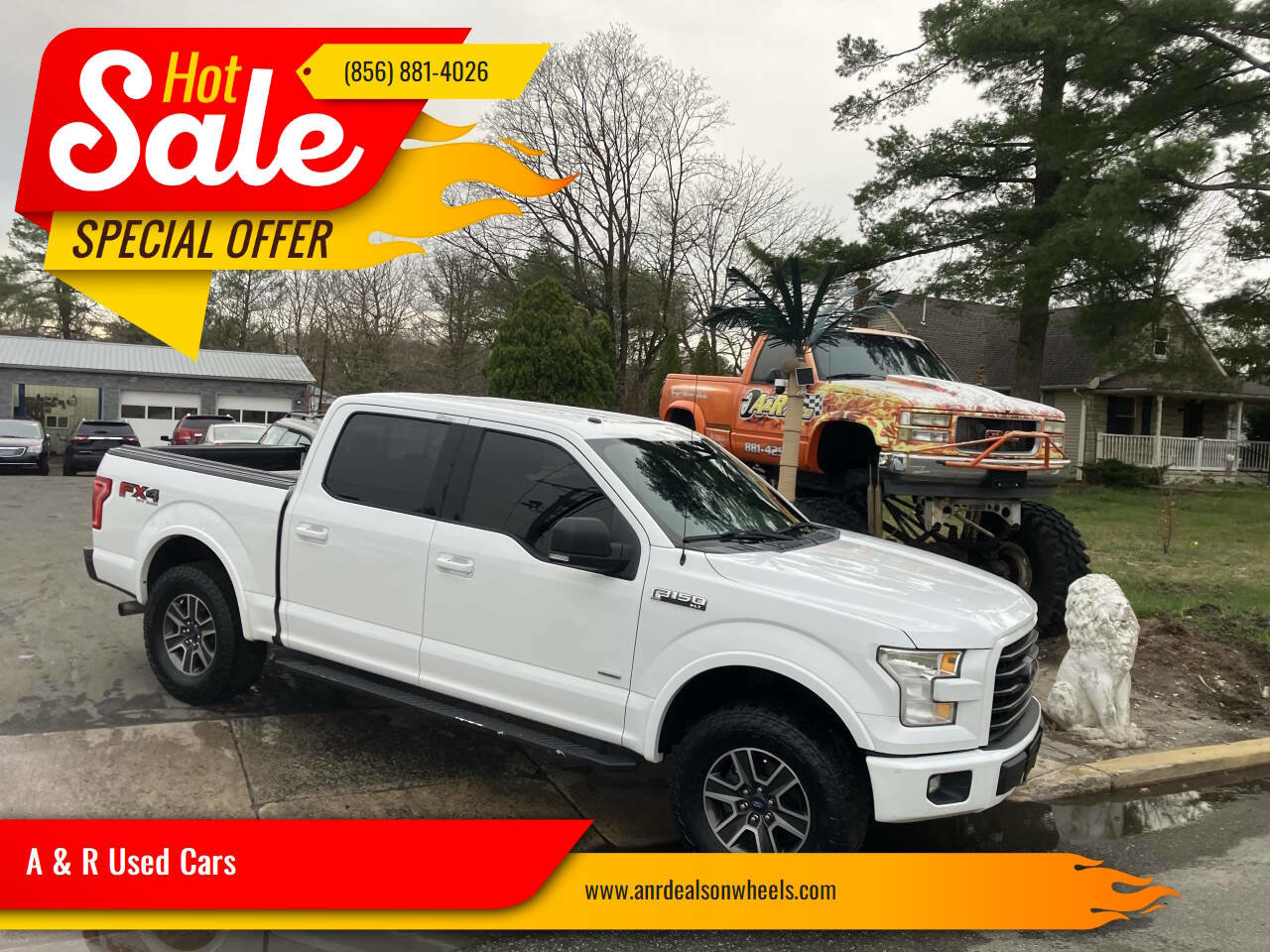Used 2017 Ford F150 XLT w/ Equipment Group 302A Luxury AWD/4WD image 1