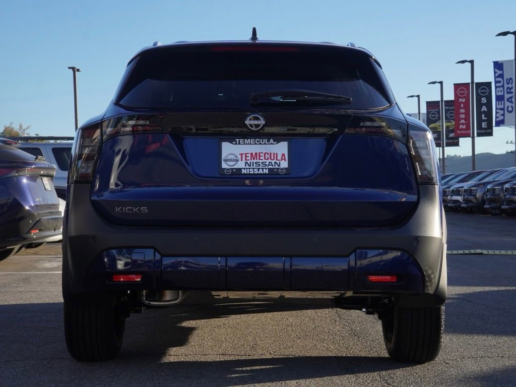 New 2026 Nissan Kicks SV image 5