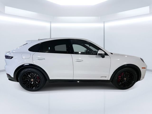 New 2026 Porsche Cayenne GTS image 10