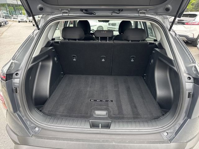 Certified 2024 Hyundai Kona SE image 18