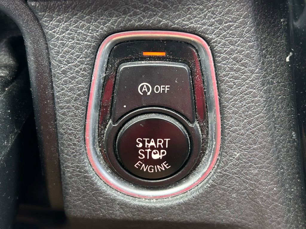 Used 2018 BMW 328d Sedan w/ Convenience Package RWD image 28