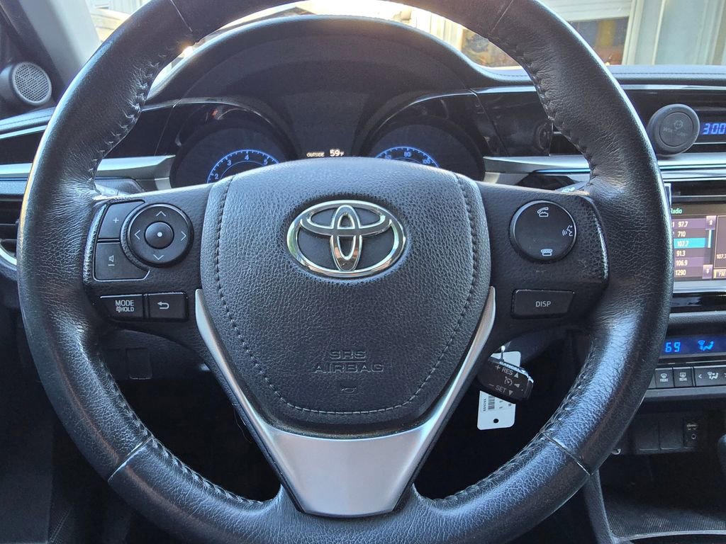 Used 2015 Toyota Corolla S FWD image 3