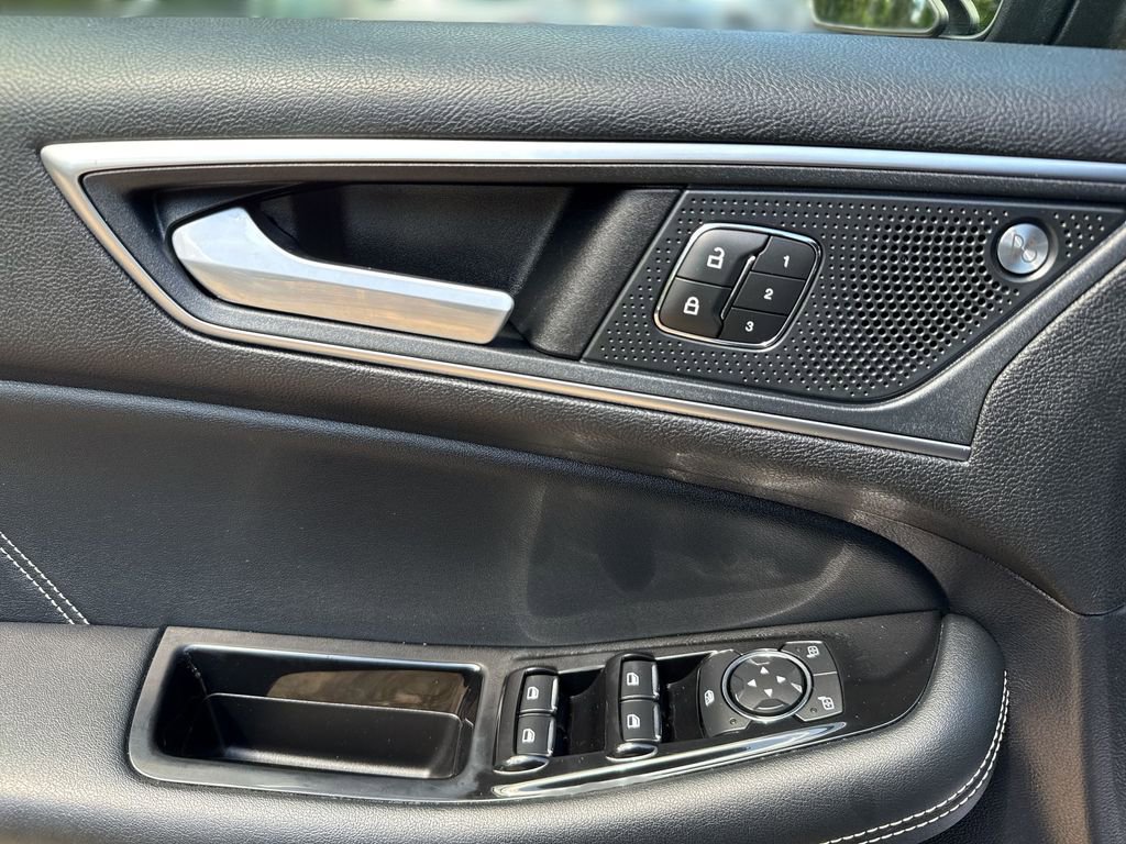 Used 2019 Ford Edge ST w/ Equipment Group 401A AWD/4WD image 15
