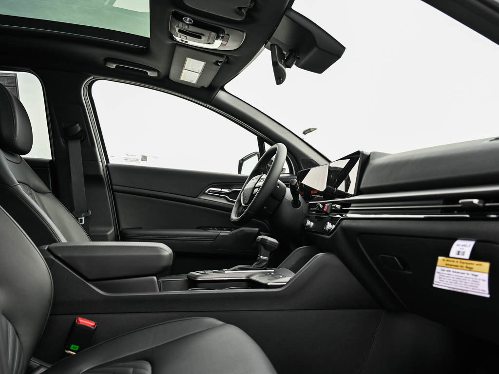 New 2026 Kia Sportage X-Line w/ X-Line Premium Package image 11