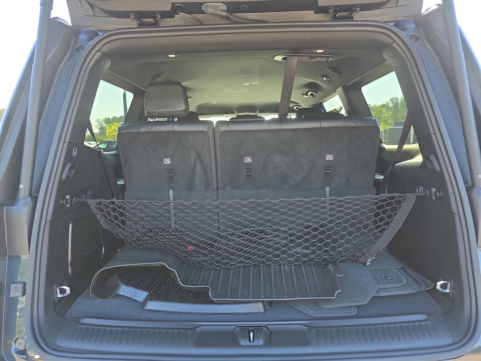 Used 2024 Jeep Wagoneer 4WD image 14
