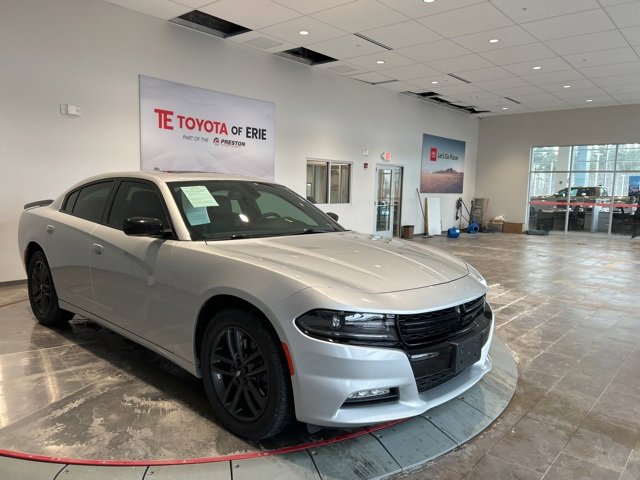 Used 2019 Dodge Charger SXT w/ Plus Group image 1