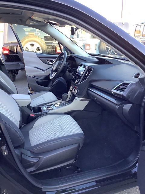 Used 2021 Subaru Forester Premium AWD/4WD image 14
